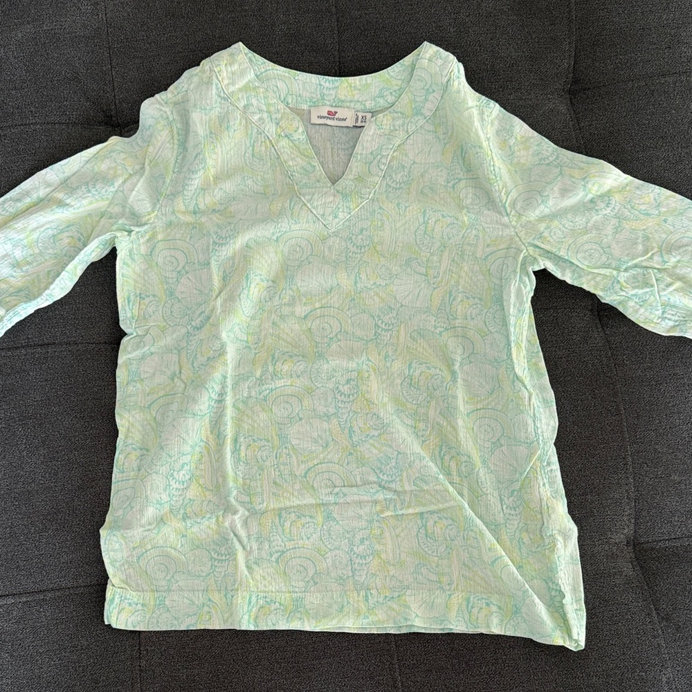 Vineyard Vines Pastel Green V-Neck tunic